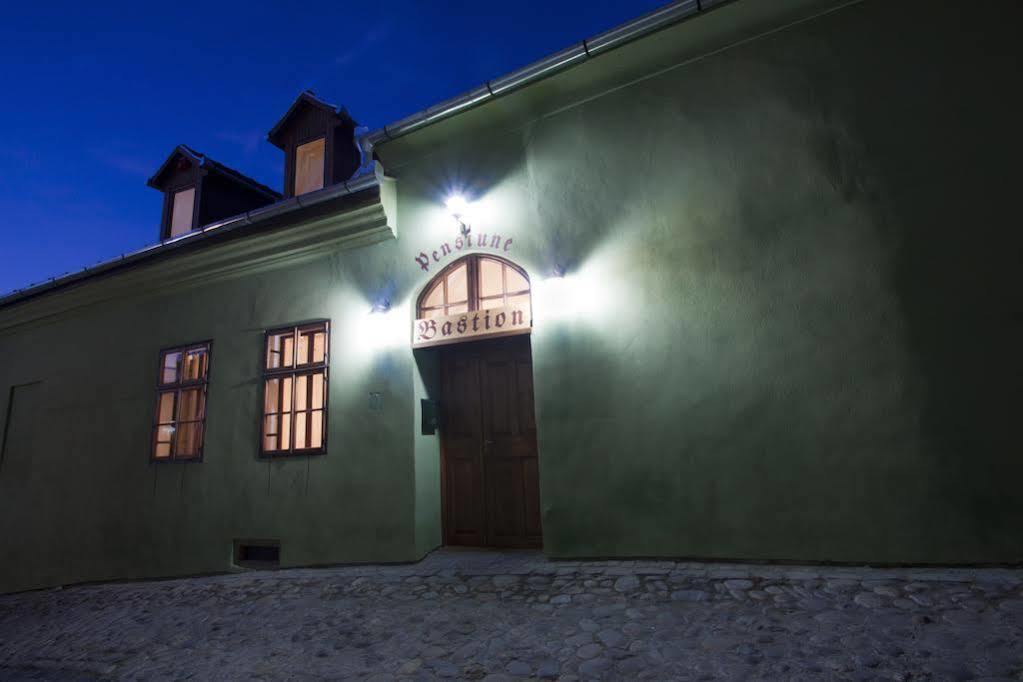 Pensiunea Bastion Sighişoara Buitenkant foto
